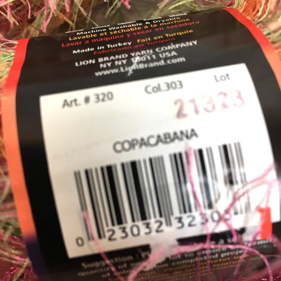 Copacabana Eyelash Yarn Fun Fur Lion Brand Yarn Bundle of 2 - Picture 3 of 3
